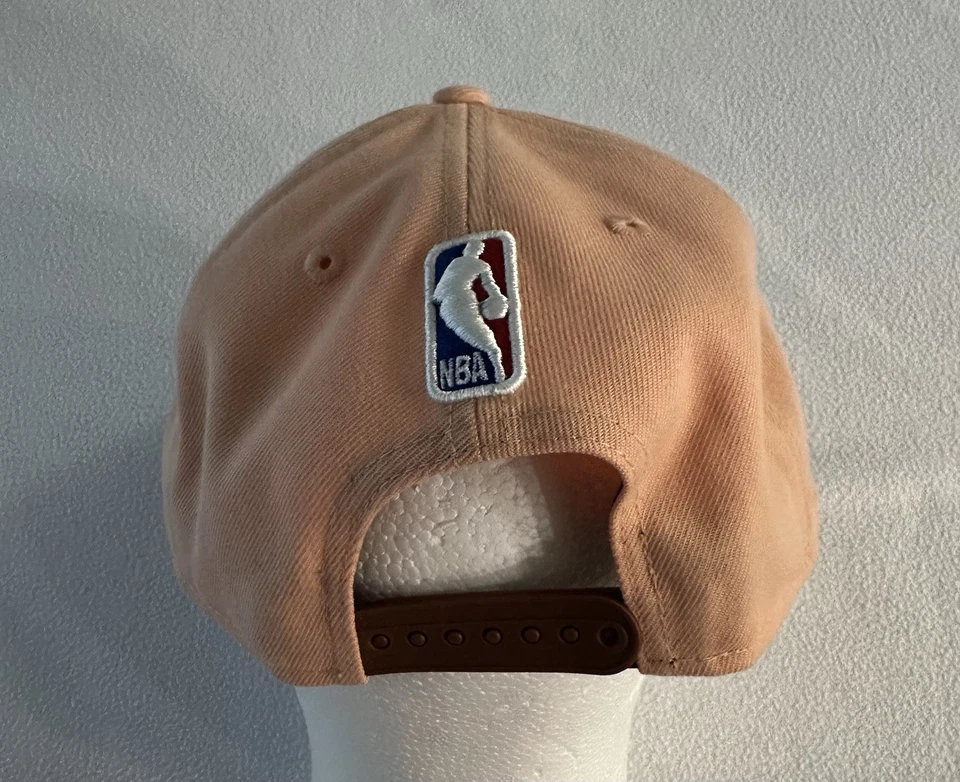 San Antonio Spurs 2023/24 городской выпуск альтернативная крышка New Era 9FIVE Snap Back - Изображение 4 из 4