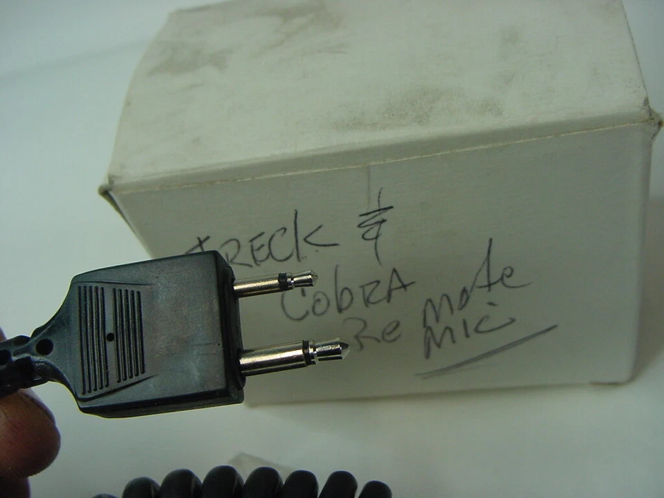 MICRÓFONO NUEVO TEKK SM-300  Foto 4 de 4