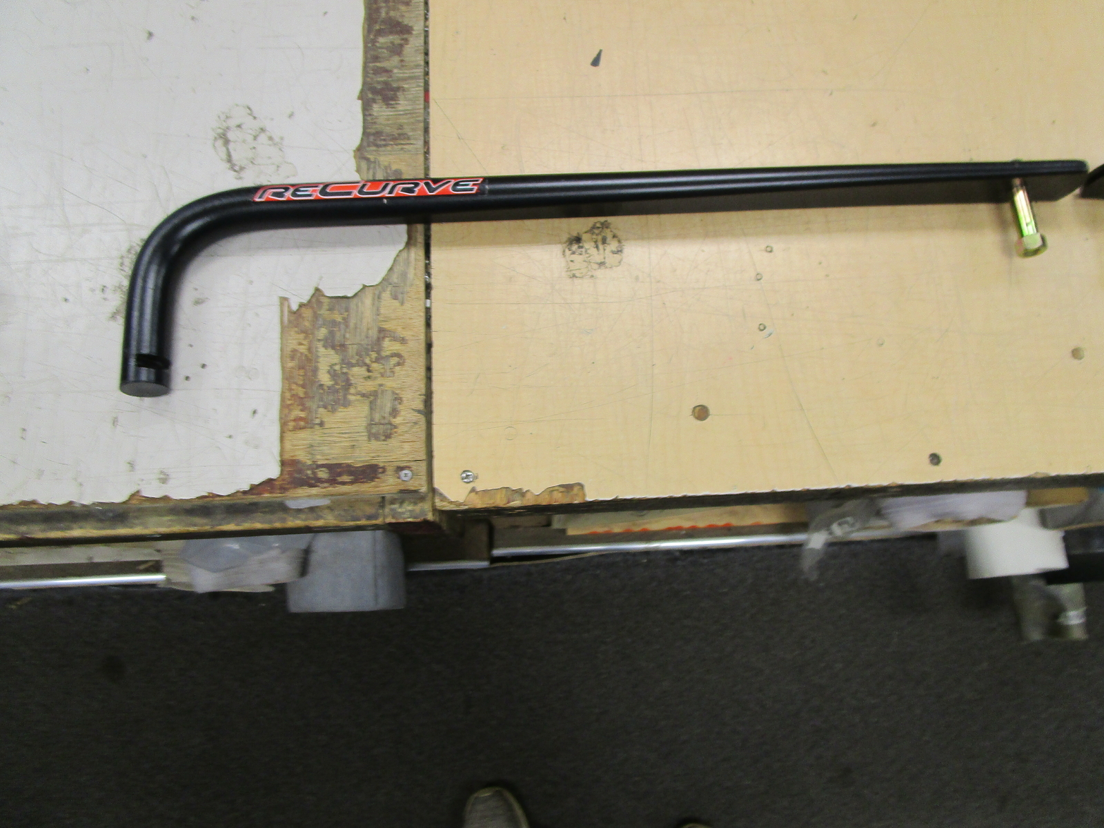 CAMCO EAZ LIFT RECURVE R3 WEIGHT DISTRIBUTION HITCH W/ SWAY CONTROL