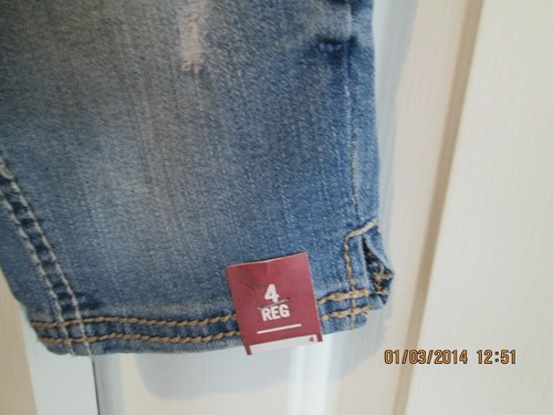 NWT Arizona 4 reg Bermuda jean shorts, adjustable waist - light denim - Picture 5 of 5