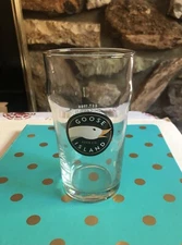 GOOSE ISLAND Beer Pint Glass Chicago Brewery Craft Brewing  16 Ounce Oz Bar Ware
