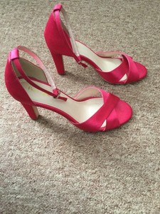 ladies cerise pink shoes