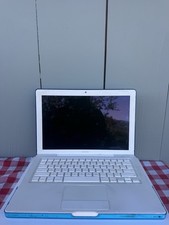 Apple MacBook 13 in 2009 White, Intel Core 2 Duo 2.13 GHz, 128GB SSD, 4GB RAM