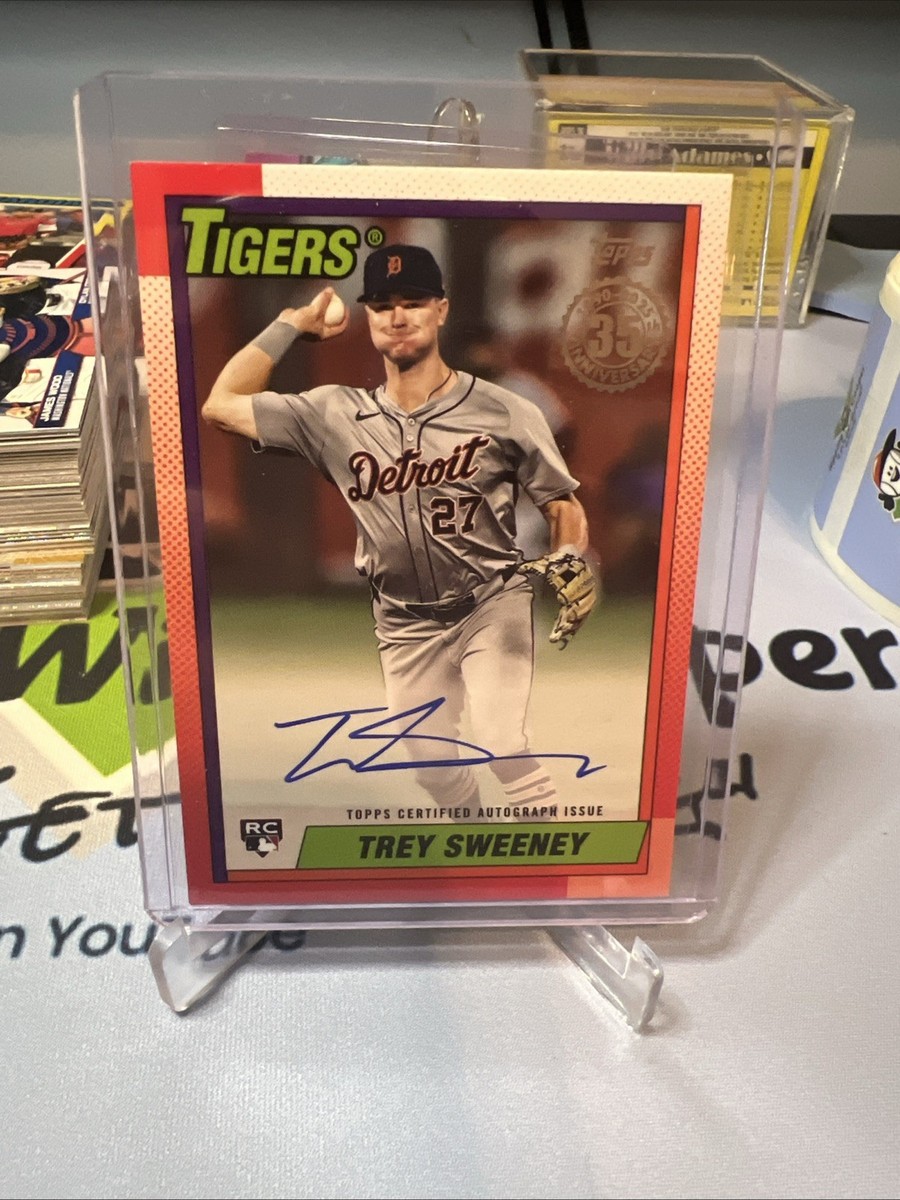 2025 Topps Series 2 Trey Sweeney On-Card Auto 1990 Topps Variation 