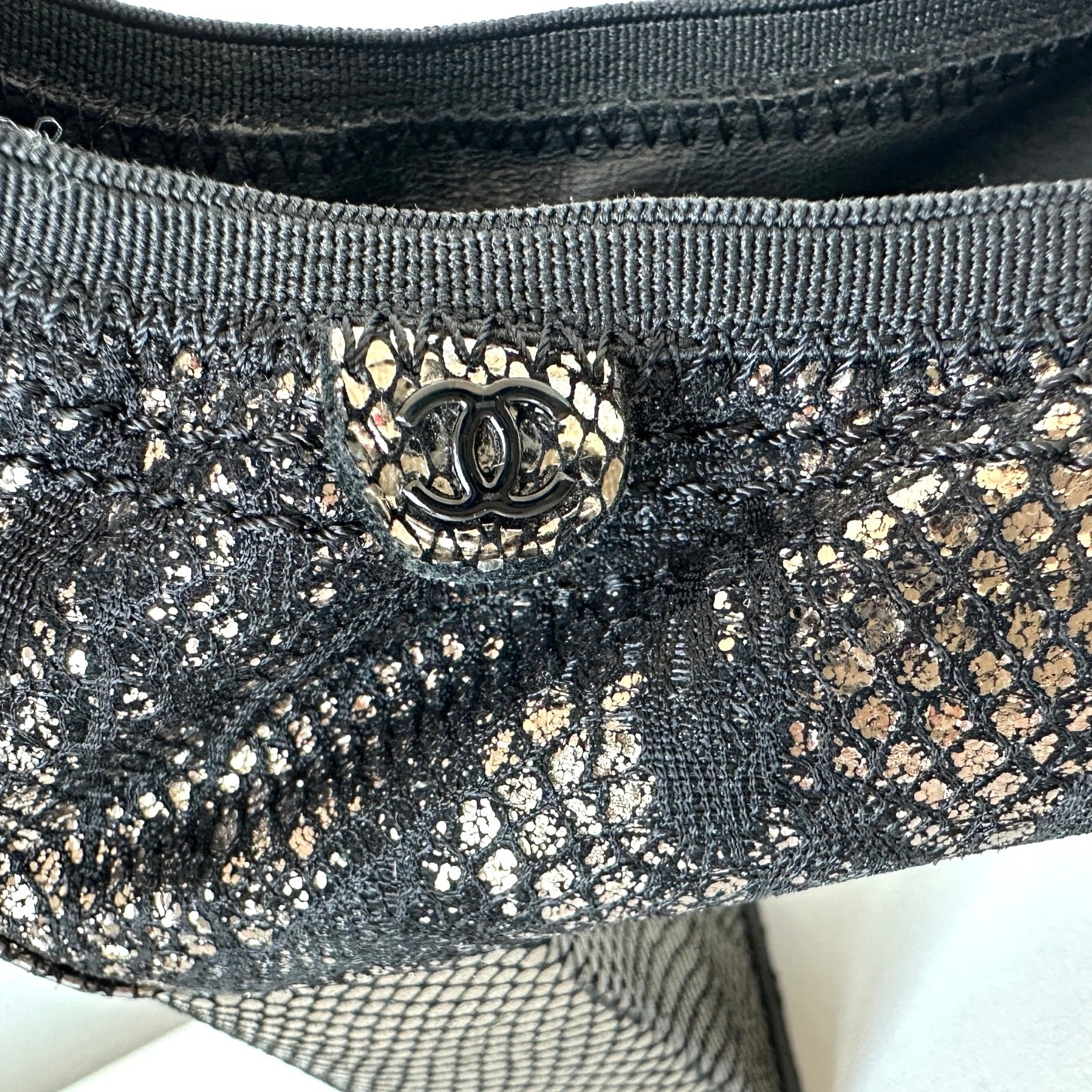 CHANEL Black Gold Metallic Cap Toe Stretchy Block Heel Pumps IT 40 thumbnail 5