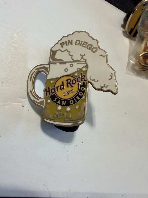 Hard Rock Cafe Pin Diego Beer Mug Pin