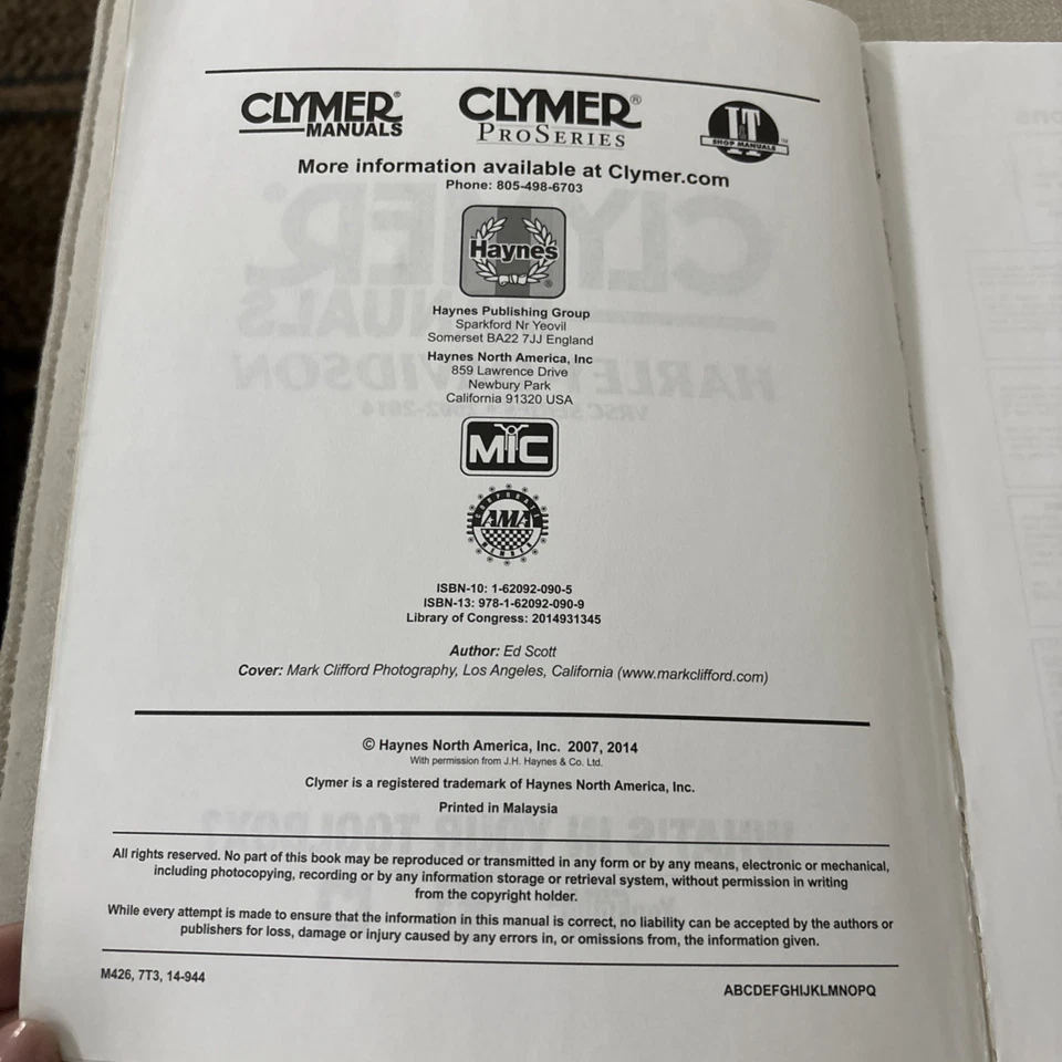 Harley-Davidson VRSC Clymer 2002-2014 manual de reparación/solución de problemas de motocicleta M426 Foto 3 de 4