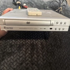 CyberHome CH-DVD 300 Mini DVD Player with Progressive Scan and Remote *UNTESTED