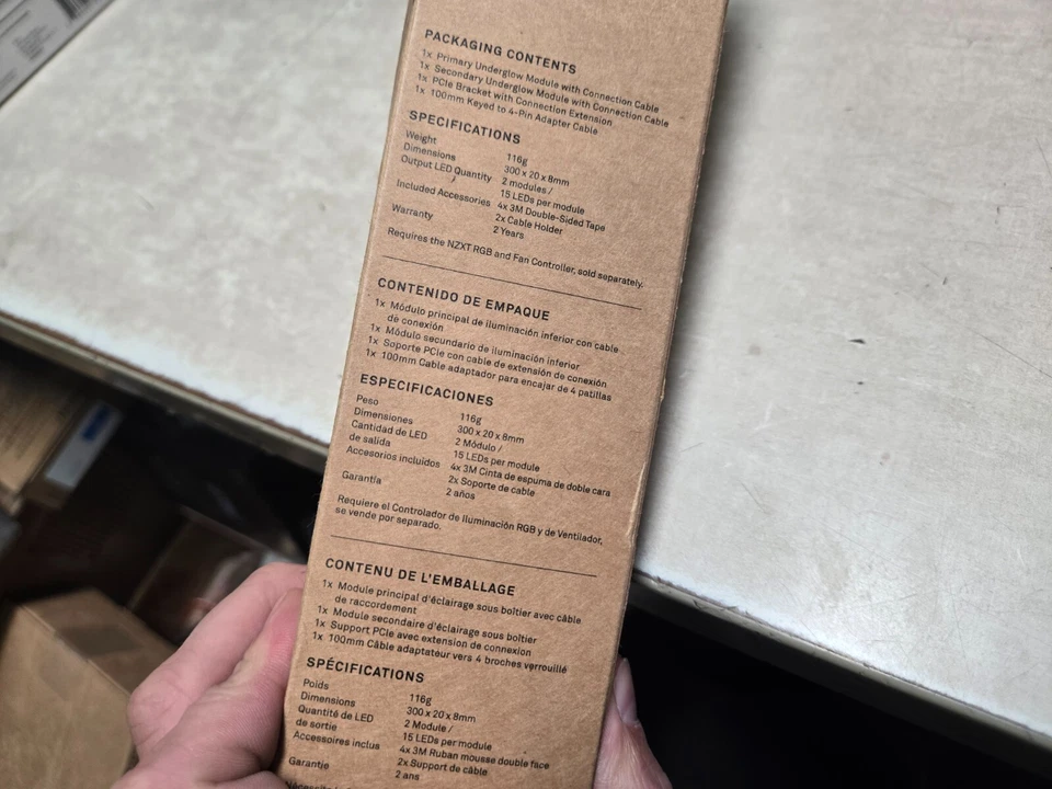 Accesorio NZXT Hue 2 RGB Underglow sellado 2x 15 tiras LED EATX/ATX AH-2UGKK-A Foto 4 de 4