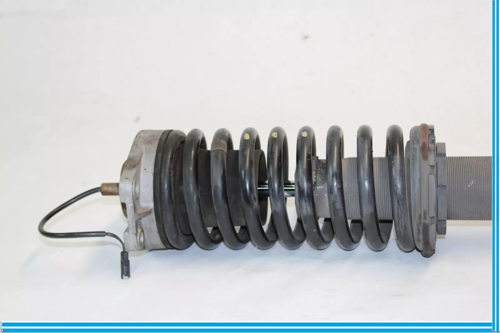 03-06 Maserati Quattroporte M139 Front Left or Right Shock Strut Absorber OEM