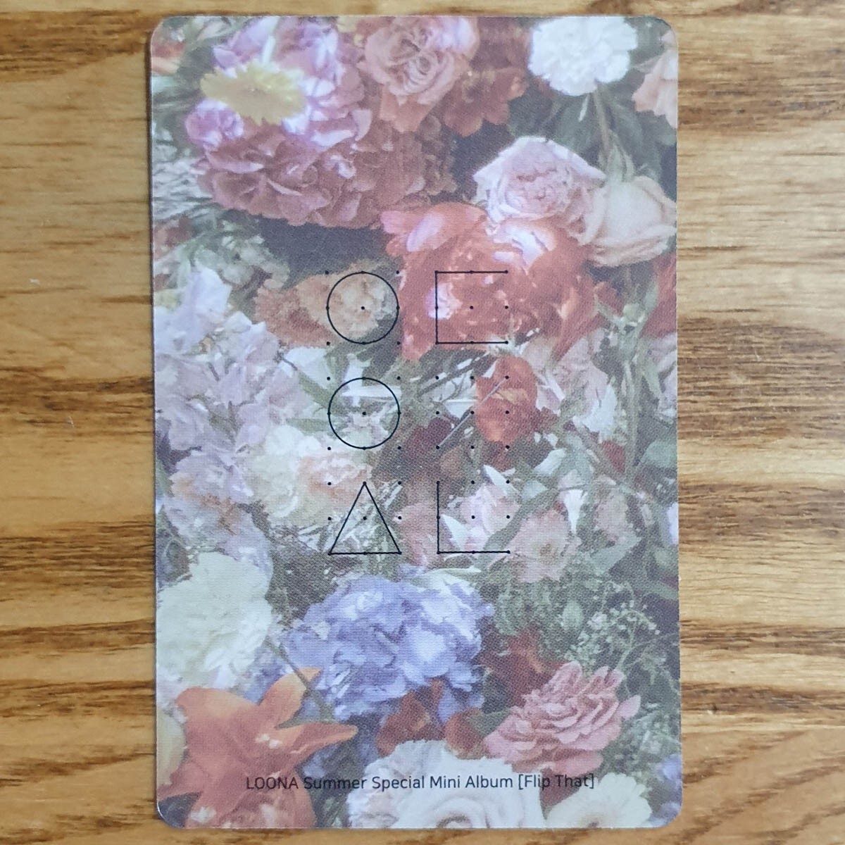 Yves Official Photocard Loona Summer Special Mini Album Flip That