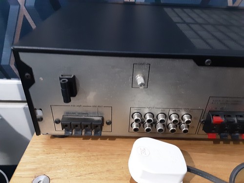 YAMAHA RX-300 Stereo Receiver - Faulty For Spares Or Repair - Picture 6 of 6