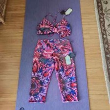 Mika Yoga set NWT bottoms S/M, top XL festival yogawear athleisure boho