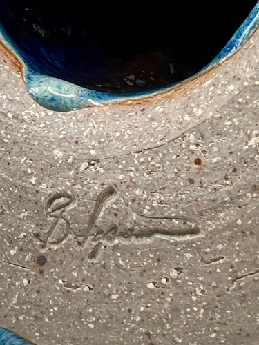 Signed Handthrown Studio Stoneware Pottery Ceramic Citrus Juicer w Spout & Strap - Picture 14 of 15