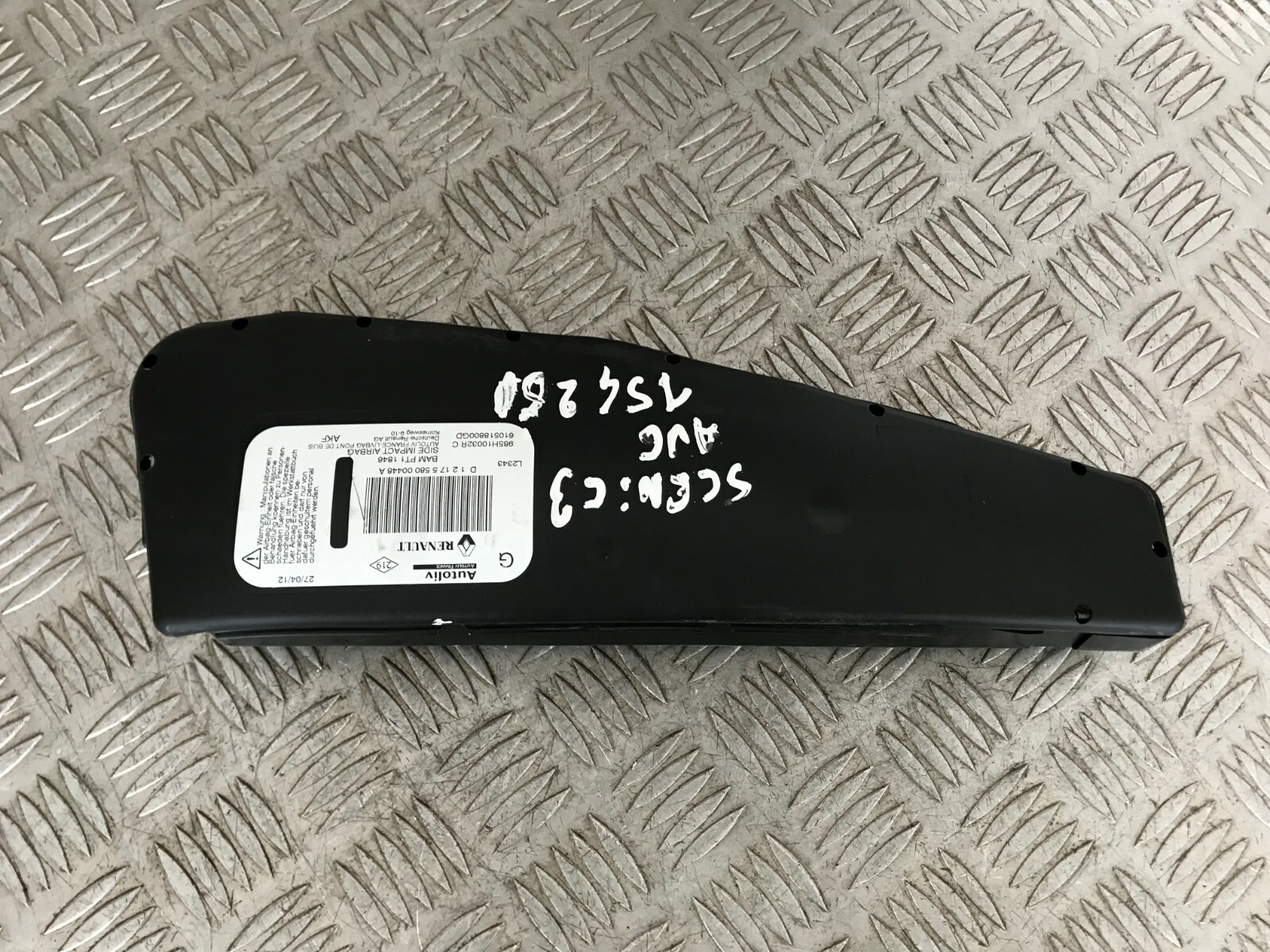 Picture 1 of 3