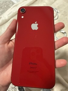 iPhone XR 64GB Product Red