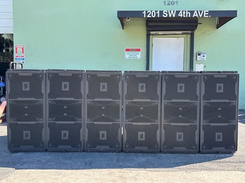 (PAIR) OF JBL VERTEC VT4882DP POWERED SUBS .(TRUEHEARTSOUND)