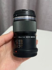 Olympus M.Zuiko Digital ED 60mm f/2.8 Macro Lens