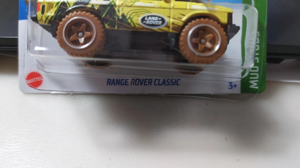 2022 HOT WHEELS - RANGE ROVER CLASSIC YELLOW SHORT CARD 1/64 APROX*NEW - Image 3 of 4