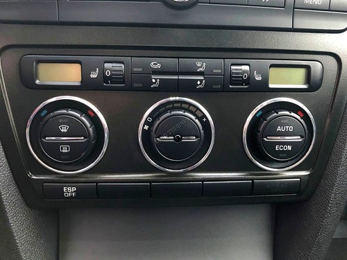 Pour Skoda Octavia II 04-08 Anneaux en aluminium poli pour le tableau de bord - Picture 8 of 8