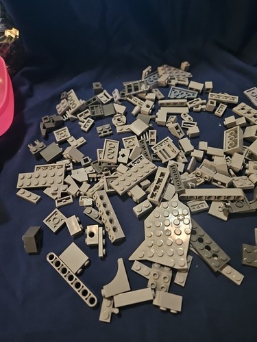 Assorted Grey / Light & Dark Grey LEGO Bricks & Blocks - Unique Pieces - 4.95oz - Picture 4 of 16