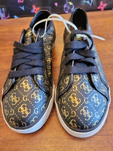 GUESS Logo Signature Black Leather Low Top Sneaker Tennis SHOES Mens Sz 6 - Picture 2 of 13