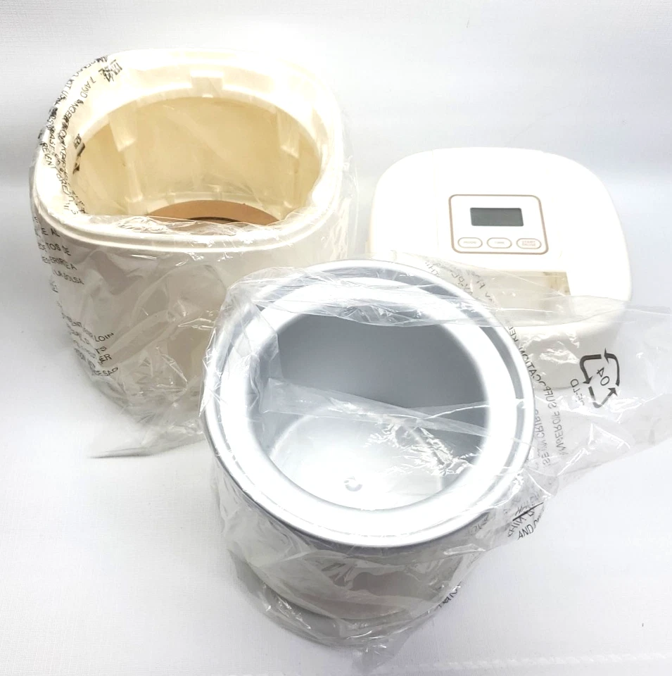 CRUX 1.5 Quart Ice Cream Maker White Model 42974A1 Digital Control New Open Box