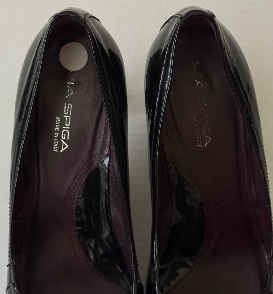 Zapatos de salón Via Spiga de charol negro o tacones altos con lazo para mujer talla 10 M Foto 4 de 4