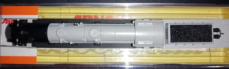 Arnold 2205 Schnellzug-Schlepptenderlok der BR 05.003 grau ; der DR ,Spur N, - Bild 3 von 4