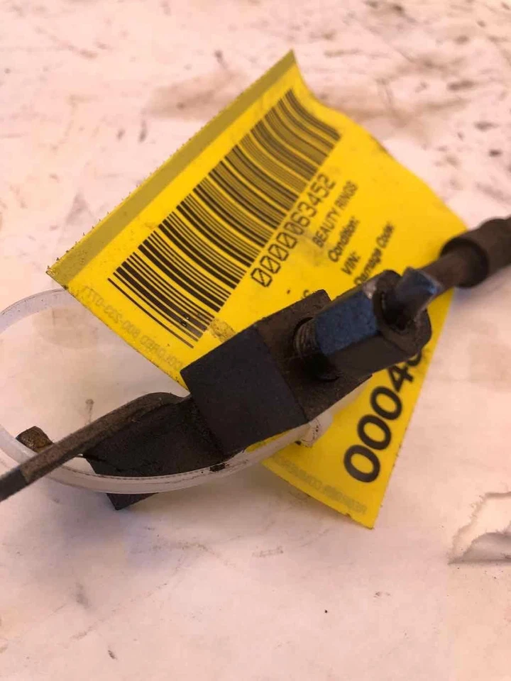 Pinza de freno de disco delantera Chrysler Cirrus 1995-2000 2,5 L lado derecho del pasajero Foto 4 de 4