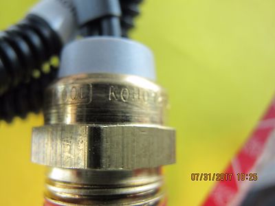 M939 FOV 200˚F Coolant Temperature Sending Unit Switch VOLVO [Z3S5]