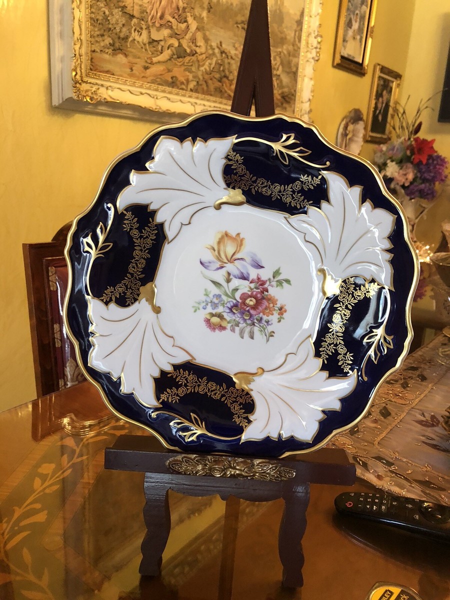 Weimar Porcelain decorative plate made in Germany, Echt Weimar