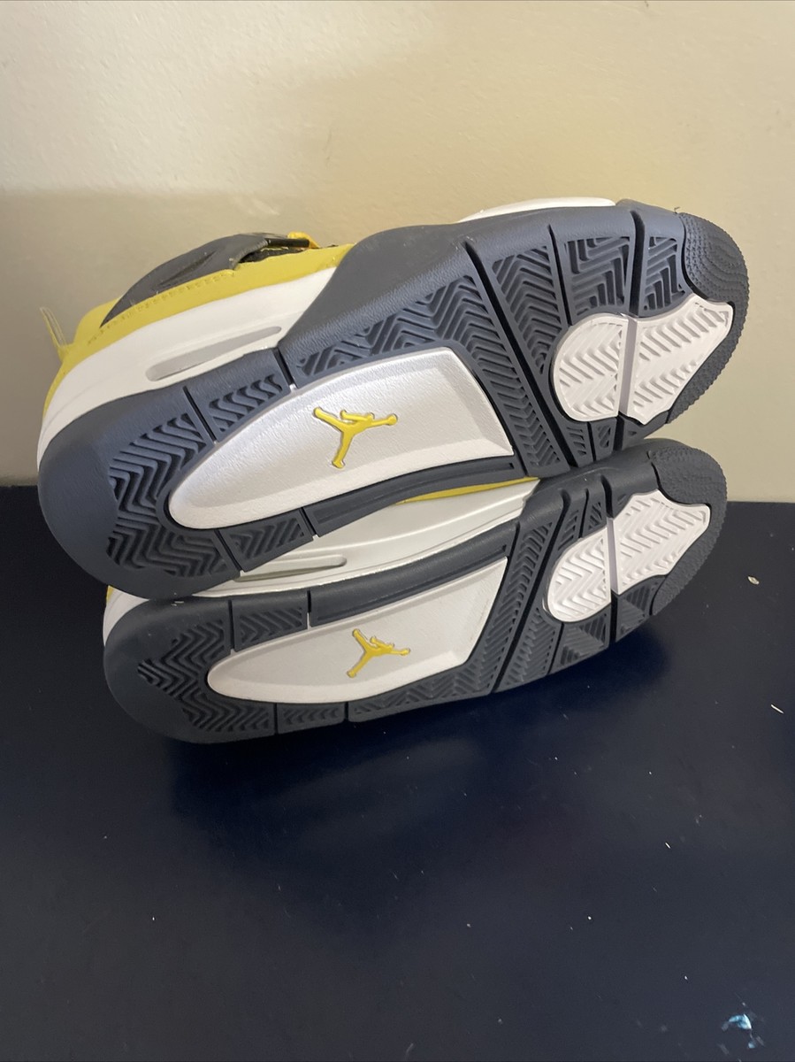 ユリイロ ユリイロ Air Jordan 1 Retro High OG “Stealth” Style Code