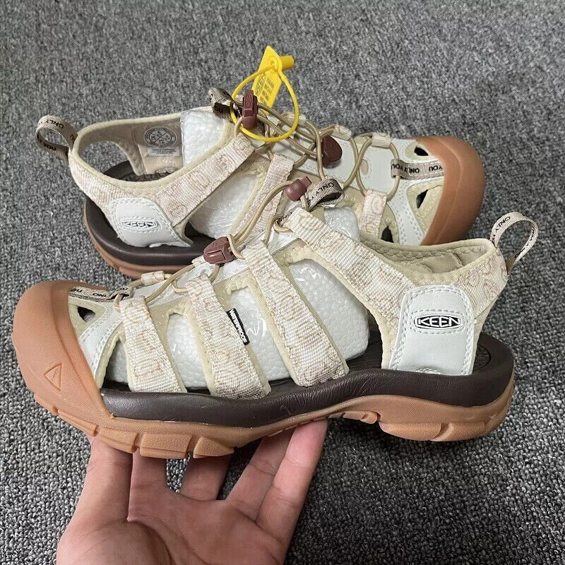 2025 Sandali Acqua Keen Unisex Scarpe da Esterno Antiscivolo Guadino Spiaggia Antipunta