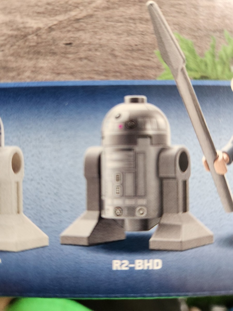 LEGO STAR WARS R2DHD MINIFIGURE BRAND NEW FROM SEALED YAVIN REBEL