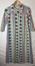Vintage Festival Roper Lazy Cozy Comfy Boho Button Up Dress USA Flowers Snap