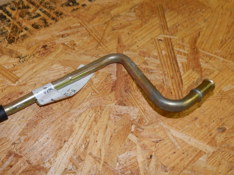 Manguera de línea de refrigerante aire acondicionado continental Ford Mustang Lincoln 1986 fabricante de equipos originales YF-1393 Foto 3 de 4