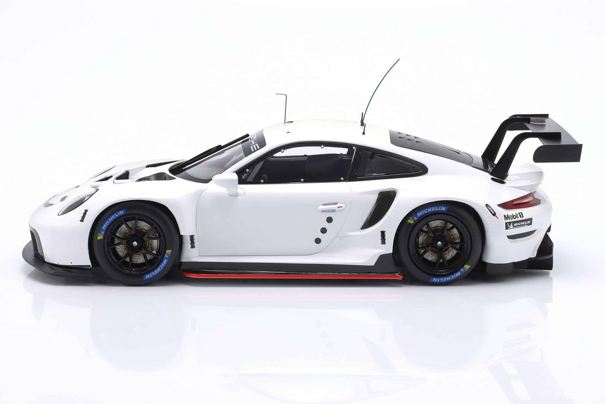 Ixo - 1:18 Porsche 911 RSR Plain Body Edition White - Diecast