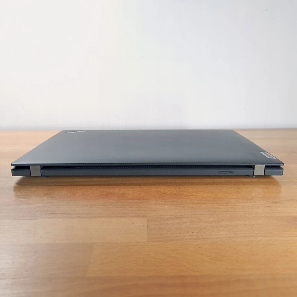 Lenovo ThinkPad T14 G3 · i7-1260P · 16GB · 512GB, foto 4 di 5