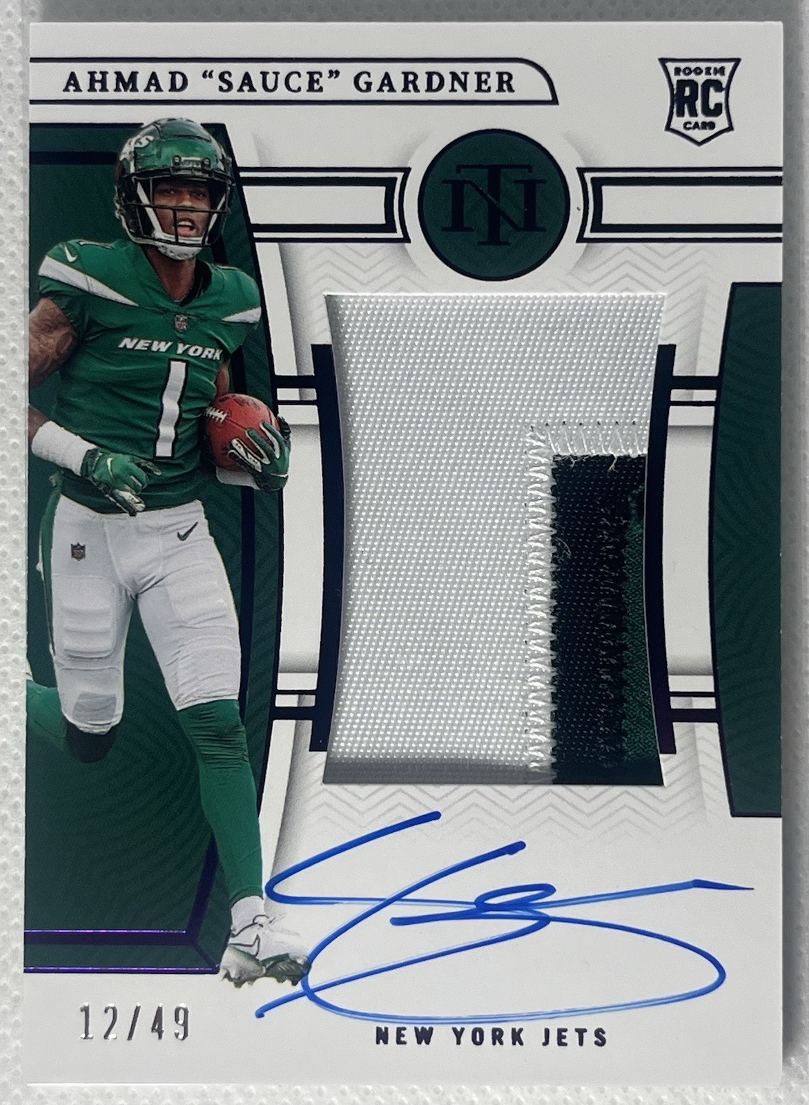 2022 Panini National Treasures Ahmad Sauce Gardner Patch Auto RPA 185 Purple /49