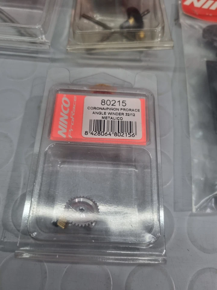 LOTTO RICAMBI NUOVI ORIGINALI SLOT CAR PISTA SCALA 1:32 NINCO - Immagine 2 di 4