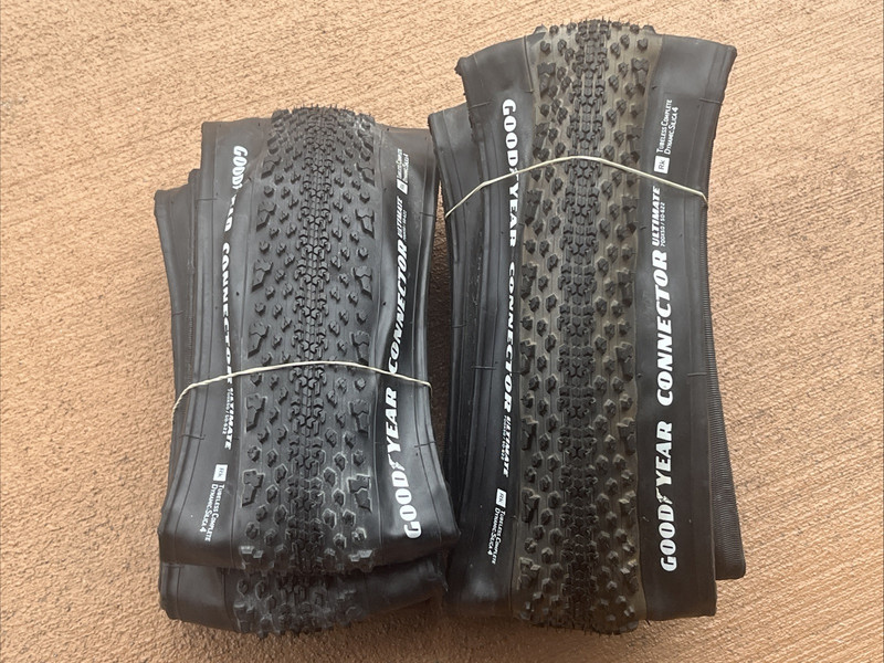 Two Goodyear Connector Ultimate Tubeless Complete Tires - 700 x 50c
