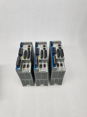 KOLLMORGEN AKD-P00606-NBCC-I000 Satz Von 3 Kostenloser Schneller Versand