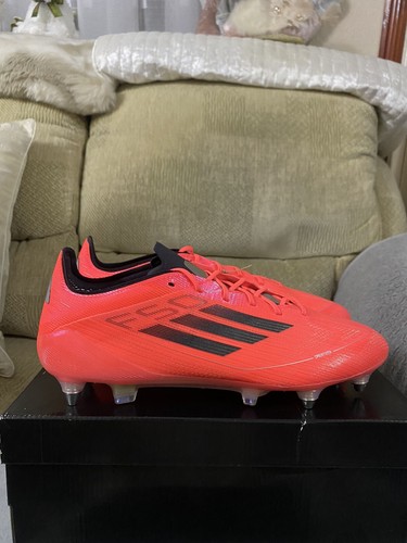 Adidas F50 Elite SG Red Football Boots BNIB Size 9uk Men’s IF1296 - Picture 2 of 19
