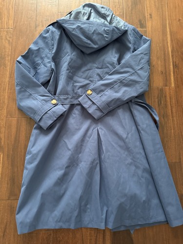 Gabardina para mujer doble botonadura clásica azul abrigo con cinturón - CREATMO US - Imagen 13 de 18