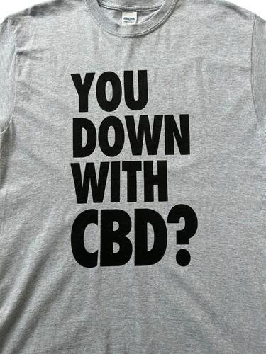 CBD Shirt Mens Medium Grey Casual Tee Contrast Graphic Spellout You Down With? - Imagen 1 de 9