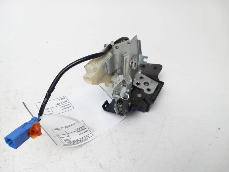 2006 HONDA PILOT TAILGATE LATCH - Image 3 of 4