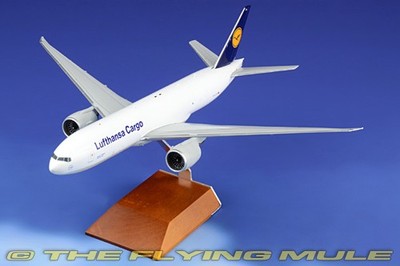 GeminiJets 1:200 777-200F Lufthansa D-ALFA