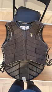 Tipperary Eventer Pro Equestrian Vest - 3015 size S 36 .