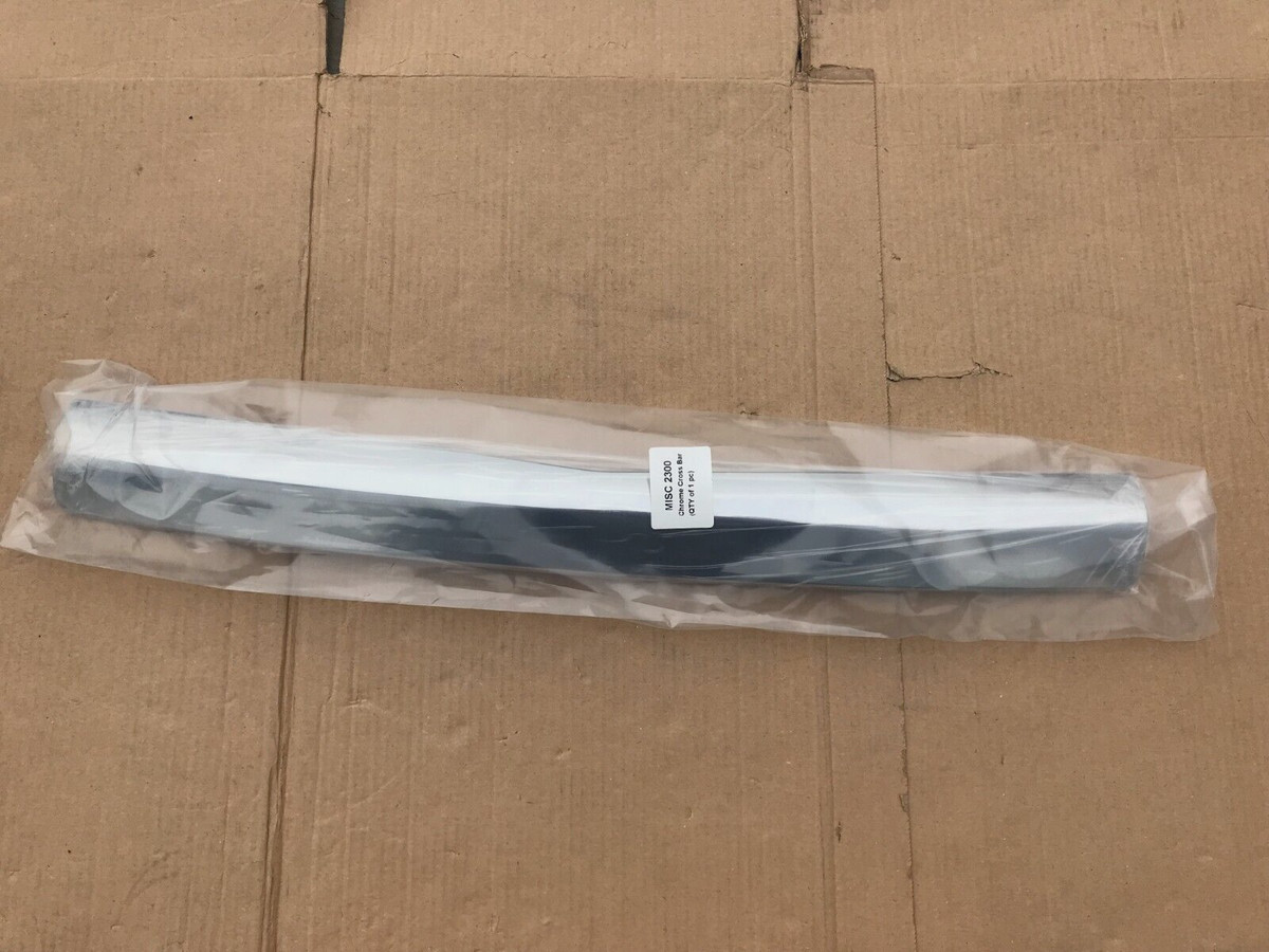 Mitsubishi Bull Bar Chrome Accessories - SP036176 **Genuine New